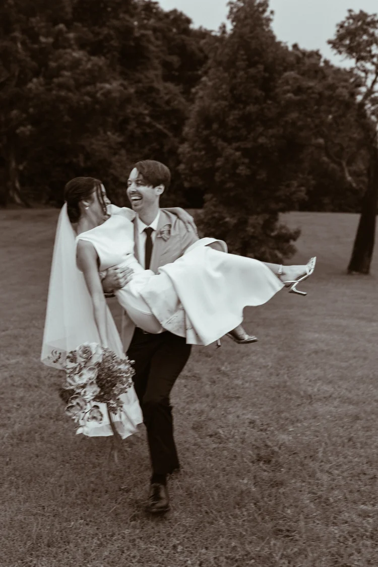 316_Alanah+and+Aimon_s+Wedding_Photo+by+Savannah+van+der+Niet
